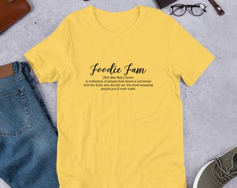 Foodie Fam Short-Sleeve Unisex T-Shirt Black Lettering