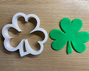 Shamrock St. Patricks Day Cookie Cutters - 4 Sizes
