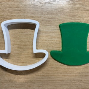 Leprechaun Hat/Top Hat St. Patricks Day Cookie Cutters - 4 Sizes