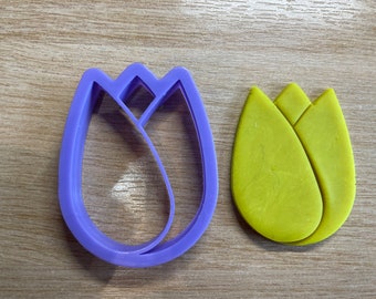 Tulip with Debossing Lines Polymer Clay Cutters - 10 Size
