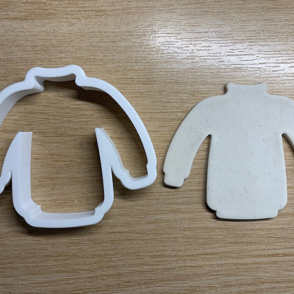 Christmas Jumper/Sweater Shaped Cookie Cutters - 4 Sizes