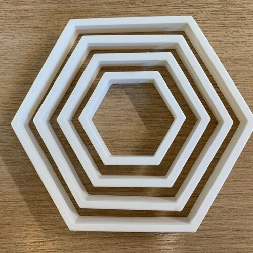 Hexagonal Honeycomb Cookie Cutters - 4 Sizes