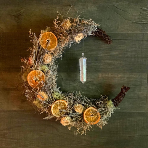 Grande couronne de croissant de lune avec cristal de quartz nettoyé | Couronne de croissant de lavande | Décoration BOHO | Couronne de lune de cristal | Décoration murale