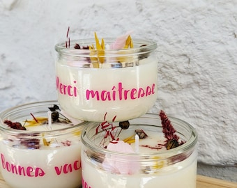 Cadeau maîtresse, nounou, atsem. Bougie fleurie naturelle personnalisée, fleurs séchées. Zéro déchet. Pot upcyclé. Merci bonnes vacances.