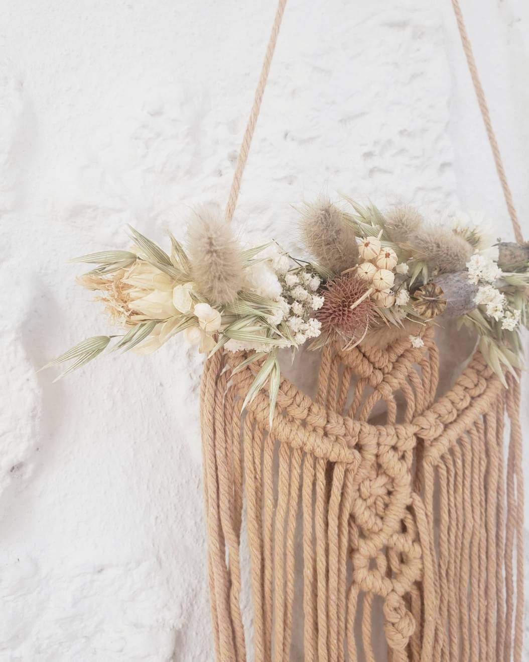 Suspension Macramé Fleurs Séchées. Décoration Bohème. Idée Cadeau Anniversaire, Naissance. Deco Inté