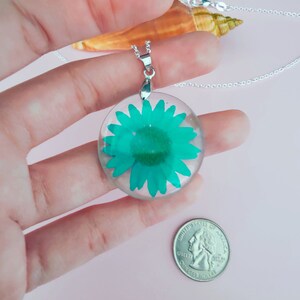 REAL FLOWER NECKLACE , Wildflower Resin Jewelry , Dried Flower Jewelry , Valentines Day Gift , Pressed Flower Necklace , Nature Lover Gift
