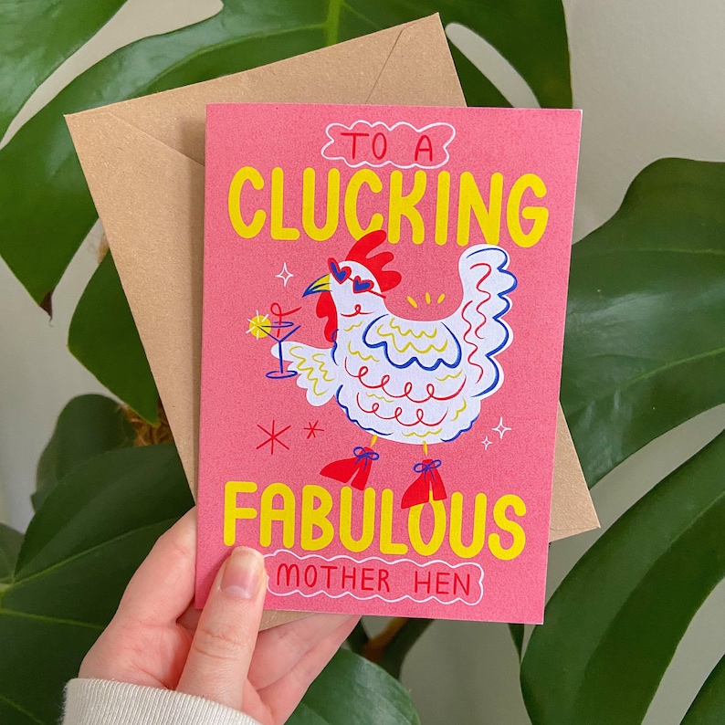 Carte de voeux pour la fête des mères à une fabuleuse mère poule - A6 - jeu de mots poulet drôle mignon - recyclé respectueux de l'environnement - Angharad Ffion Design image 1