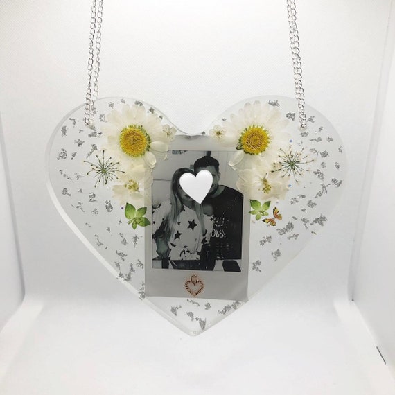 HEART MINI Resin Wall Hang- 1 Picture