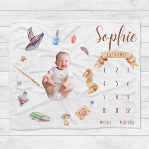 Wizard Baby monthly milestone Blanket, Magic baby shower gift, Personalized Baby Blanket, Newborn gift, Wizard baby gift