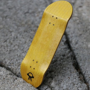 Fingerboard Deck « Hello Yellow » Eco Series Maple Deck par Finger Space
