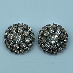 Elegant /& Glamorous Vintage Signed Weiss Rhinestone Earrings Designer Clip On Earrings A great gift or keep for yourself!