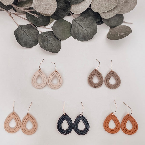 OMIJE | TEARS Extruded Tear Drop Clay Earrings