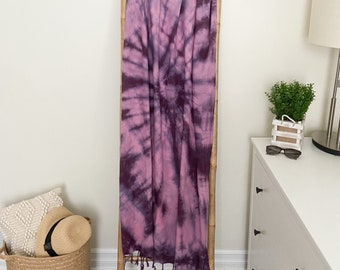 Turkish Tie Dye Beach Towel with Fringe, Handloomed Turkish Cotton, Lightweight, Sand-resistant and Multifunctional, Perfect Gift