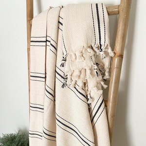 Buttery Cream Large Picnic Blanket | Handwoven 100% Turkish Cotton l Herringbone | Soft Rustic Farmhouse Throw Blanket | Handknotted Tassels Antalya
