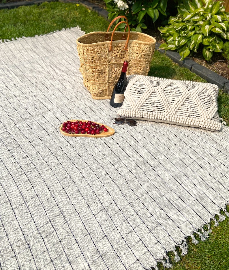 TheCalinea Picnic Blanket - Thumbnail 2