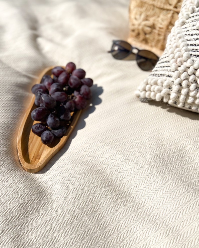 Buttery Cream Large Picnic Blanket | Handwoven 100% Turkish Cotton l Herringbone | Soft Rustic Farmhouse Throw Blanket | Handknotted Tassels image 2