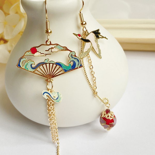 Boucles d'oreilles en perles cloisonnées • Boucles d'oreilles chinoises vintage • Boucles d'oreilles éventail • Bijoux anciens • Boucles d'oreilles faites main • Boucle d'oreille cheongsam • Cadeau de Noël