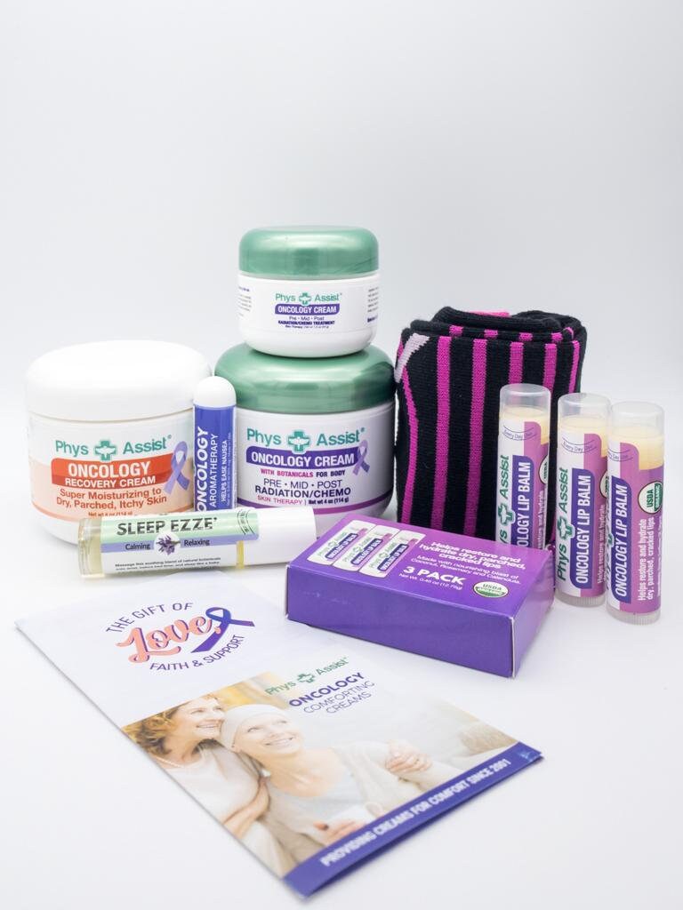 Christmas Edition Chemo Care Package for Women. GIFT LUXURY EDITION