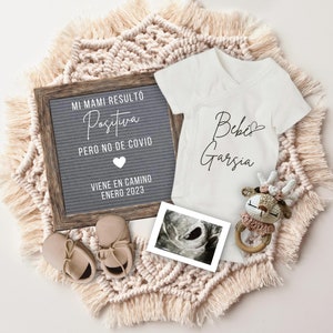 Anuncio de Embarazo Digital para Redes Sociales, Mi Mami Resultó Positiva, Anuncio Personalizado de Embarazo Niño o Niña, Pregnancy Flat Lay