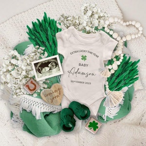 St Patrick&#39;s Day Pregnancy Announcement Digital, Boho Baby Pregnancy Reveal Template, St Patty Baby Announcement, Baby Reveal