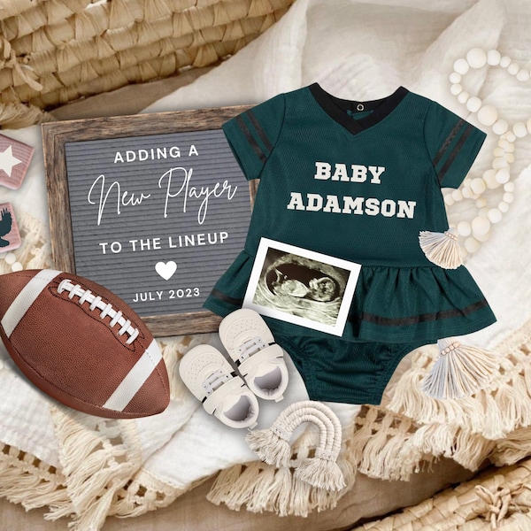 Football Pregnancy Announcement Digital, Baby Girl Announcement, Pregnancy Reveal, Pregnancy Father's Day, Philadelphia Sport Baby Reveal