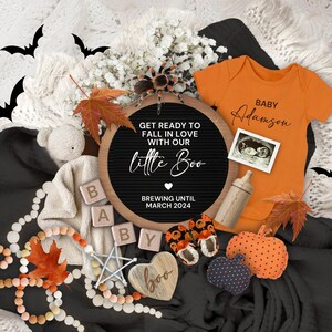 Anuncio de embarazo de Halloween para redes sociales, Anuncio de bebé digital, Revelación de bebé de Halloween, Revelación de bebé Little Boo