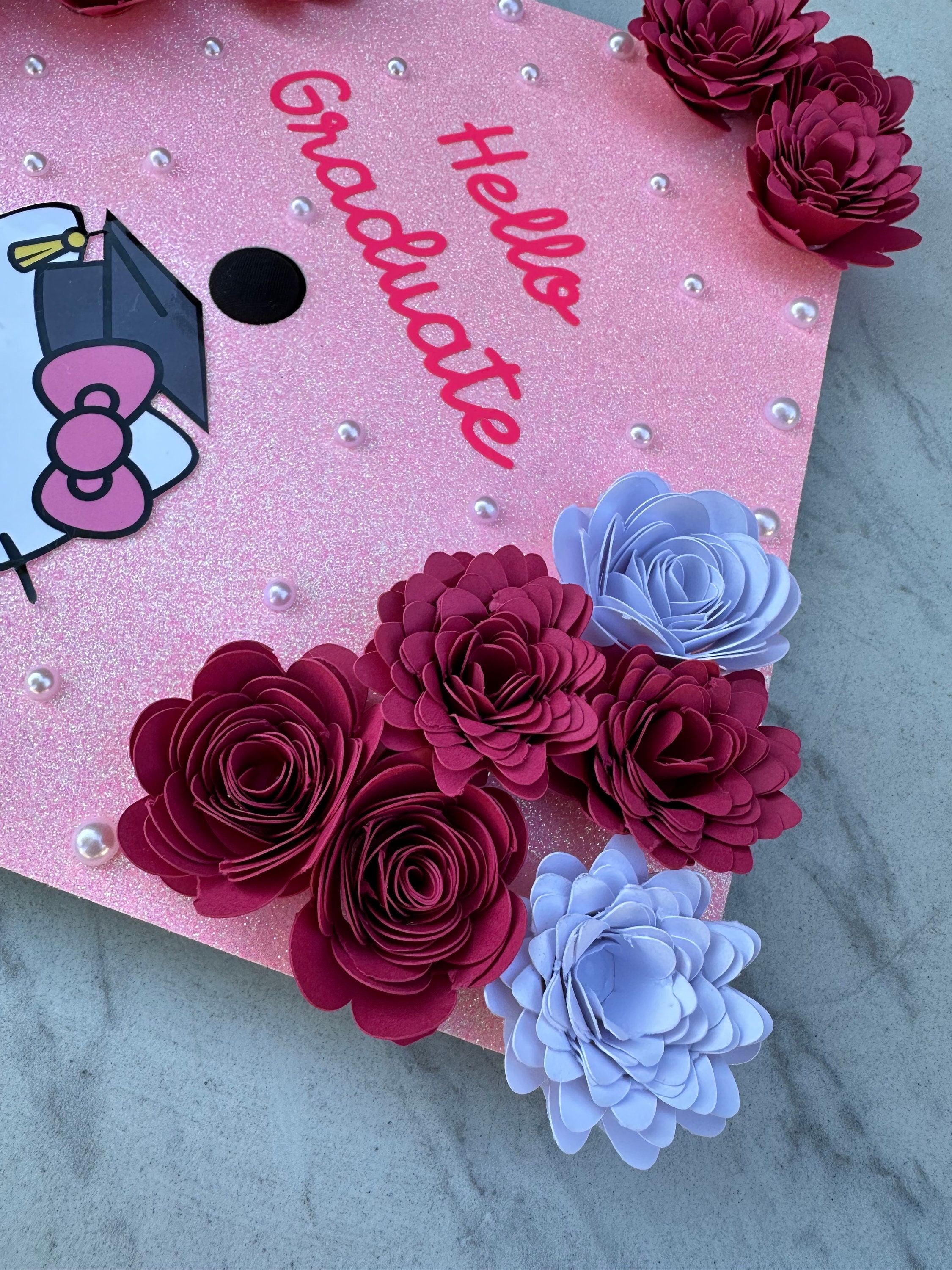 Hello Kitty Pink Pearl Graduation Cap Topper Hello Graduate main image 2