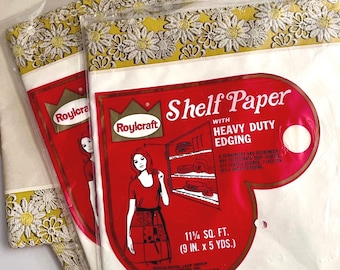 Vintage NOS Roylcraft Daisy Shelf Paper, Floral Edging Liner Border, Yellow White Boho Kitchen