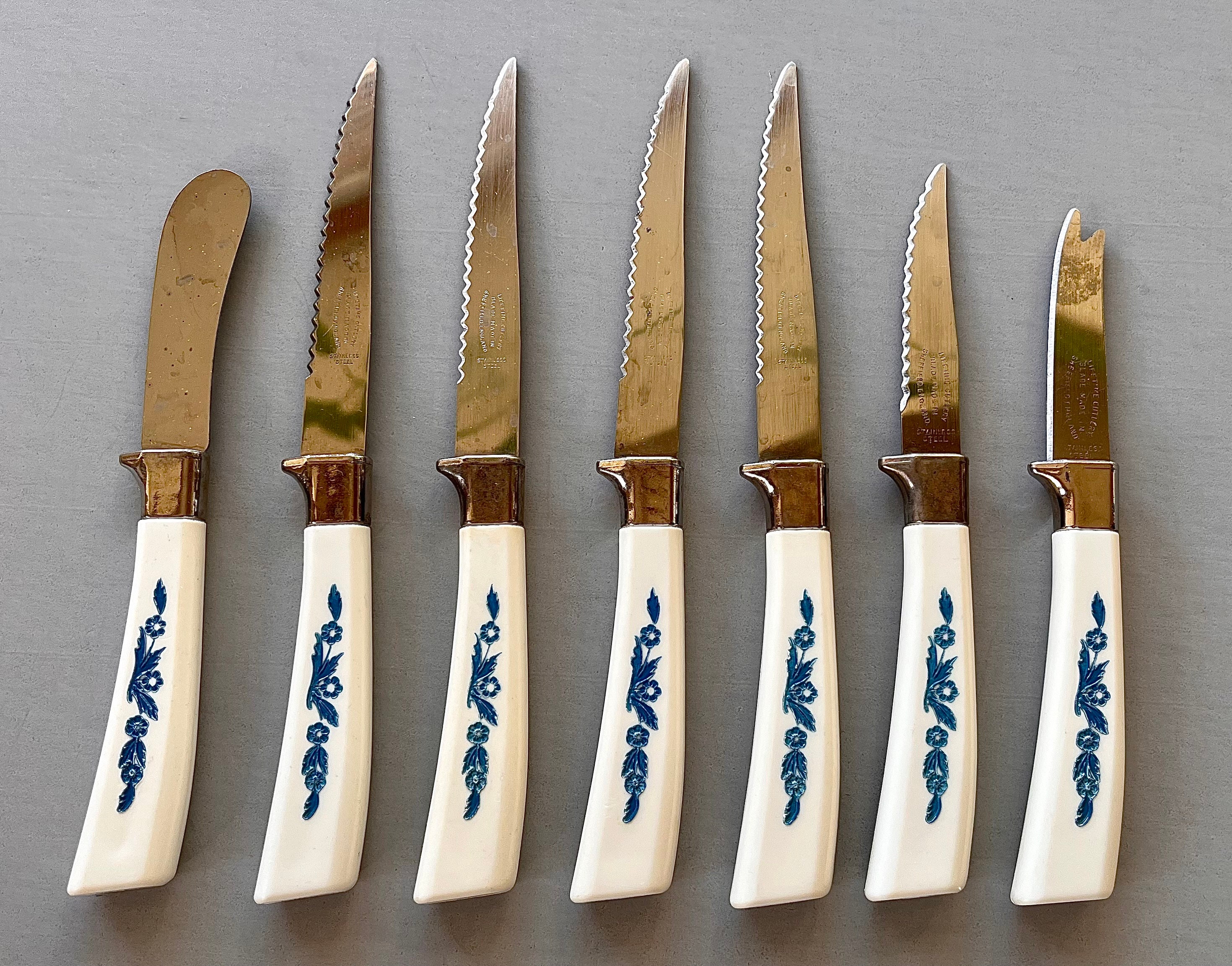 J.A. HENCKELS Vintage 4 piece Steak Knife Set Made In Germany UNUSED  CONDITION