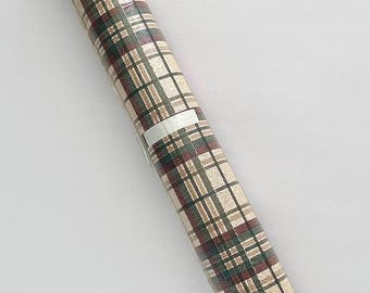 Vintage 1980s 1990s Plaid Wallpaper Roll, Hunter Green, Prepasted Vinyl, NOS Wallcrown Canada