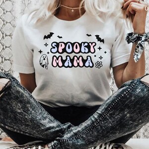 Spooky Mama Svg, Retro Halloween Svg, Spooky Season Svg, Halloween Svg, Halloween Quote SVG, Halloween Gift, cut files for Cricut,Silhouette