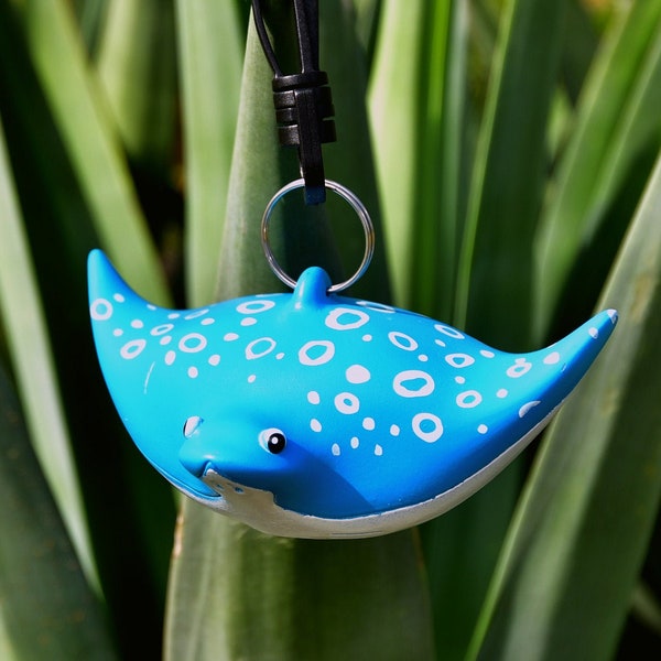 Eagle Ray octopus holder