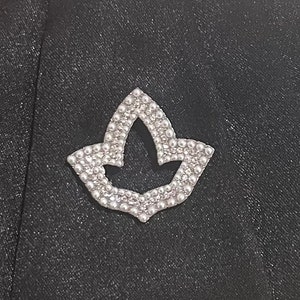 Formal Ivy Pin