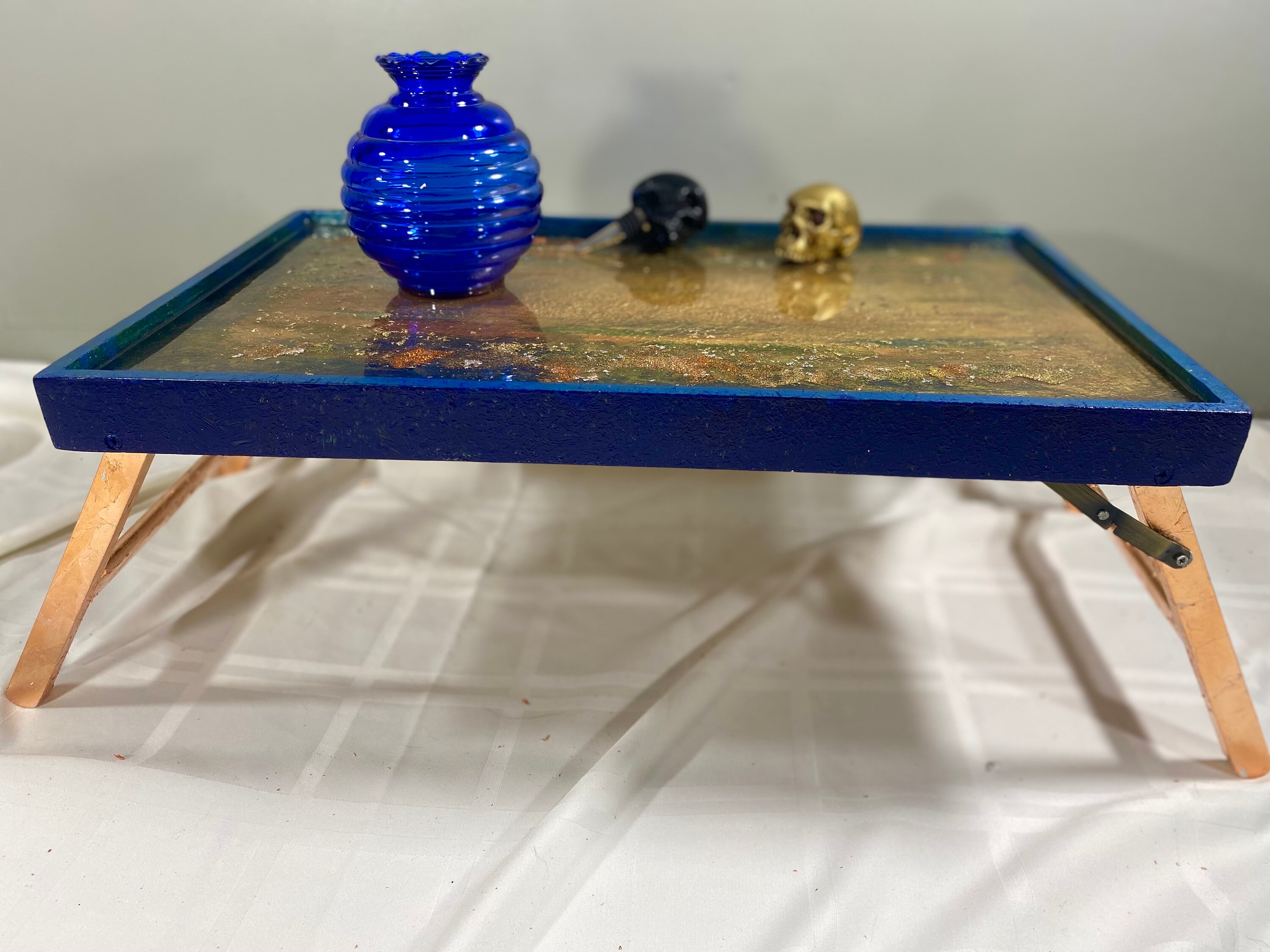 GOLD LEAF TRAY Bed Table With Legs, Vintage Serving Tray, Wooden Bed ...