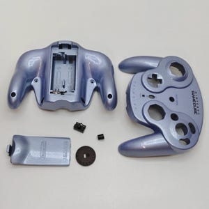Gloss 'Platinum Purple' Full Wavebird Gamecube Controller Shell, B Grade
