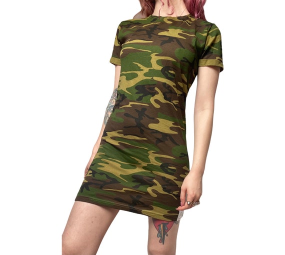 Vinage Lara Croft Dress Camo - image 4