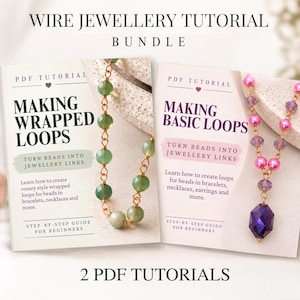 Peut inclure: Un ensemble de tutoriels de bijoux en fil métallique comprenant deux guides PDF intitulés Making Wrapped Loops et Making Basic Loops. Le premier guide montre une chaîne de perles vertes, tandis que le second présente un collier de perles roses et violettes.