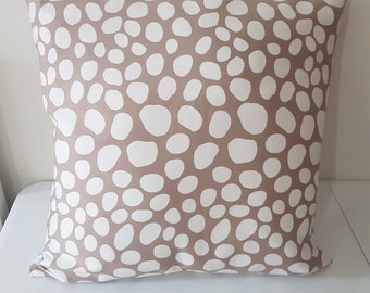 Cream and beige pebble like polka dot design cushion cover 50x50cm ideal for living room, sofa, bedroom decor