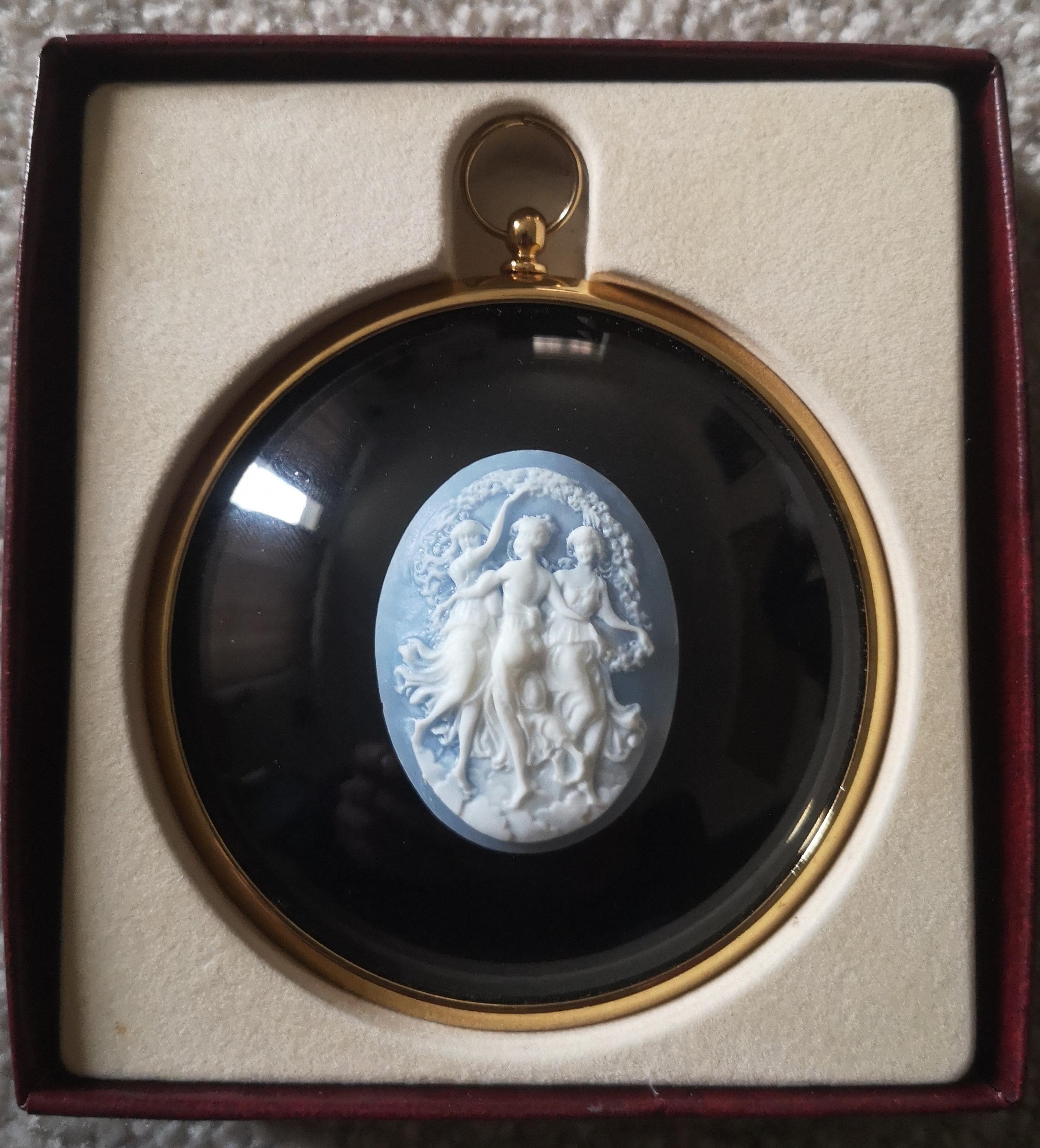 Peter Bates Cameo - Etsy