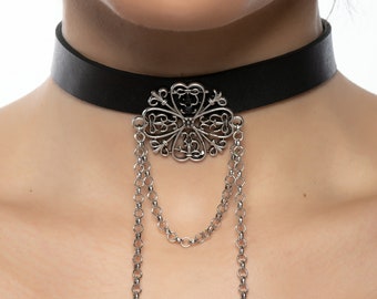 Stylish Leather Choker With Unique Silver Plated Touch for Women 