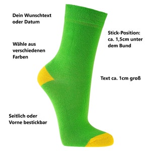 1 Paar Kindersocken mit Name bestickt bunte Socken besticken für Kinder personalisert als Geschenk Bild 2