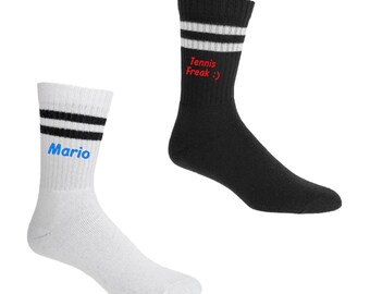 Sport-Socken bestickte mit Namen | Tennis-Socken Stick mit Wunschtext | Männer Sportler-Geburtstag-Geschenk mit Bestickung | 1 Paar