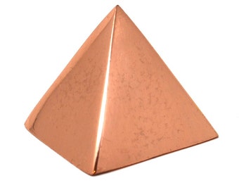 100% Solid Copper Pyramid ~1.25in Giza shaped for Meditation , Body Healing , Reiki Balancing Chakras , Crystal Recharging , Focused Energy