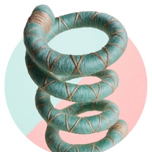 Aqua. Grün/blaue Dreadlock Haarspirale. Biegsamer, Schaden vermeidender, frecher Spiralock. Perfekte Lok Haarwickel. Pferdeschwanz & Dutthimmel. Frech Bild 4