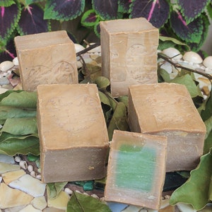 Aleppo Laurel Soap Ghar From Lebanon | PREMIUM QUALITY |  and Free GIFT | Add Organic Luffa Loufah Life | 100% Natural