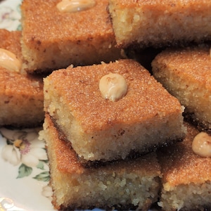 Nammoura uit Libanon - Traditioneel dessert - Libanese en Midden-Oosterse snoepjes - GRATIS DHL EXPRESS