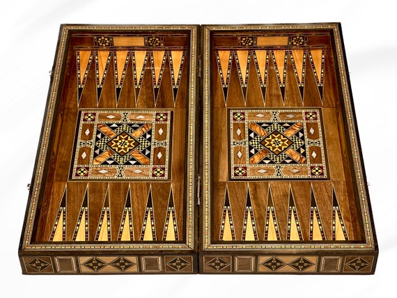 バックギャモン手作りボードゲーム イラン産クルミ材を使用した手作り