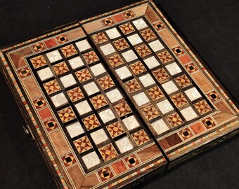 or characters or stones Brett Dama NEW 49 x 49 cm Mosaic Wood Backgammon Chess or characters or stones Brett Dama NEW 49 x 49 cm Mosaic Wood Backgammon Chess