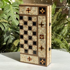 Jeu d'échecs et de backgammon unique en fleurs 20 pouces du Liban avec des perles de la Méditerranée