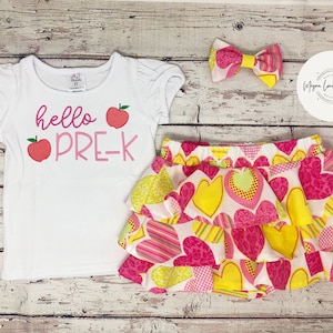 Traje de prekínder, primer día de prekínder, traje de jardín de infantes, traje de escuela para niñas, regreso a la escuela, primer grado, camisa bordada, traje personalizado